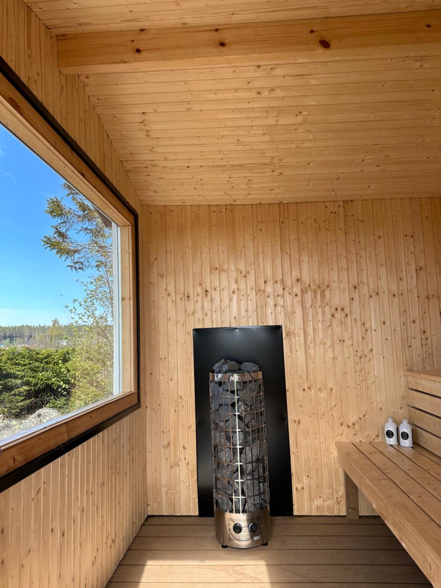 Stuga Med Havsutsikt Robertsfors Esterno foto